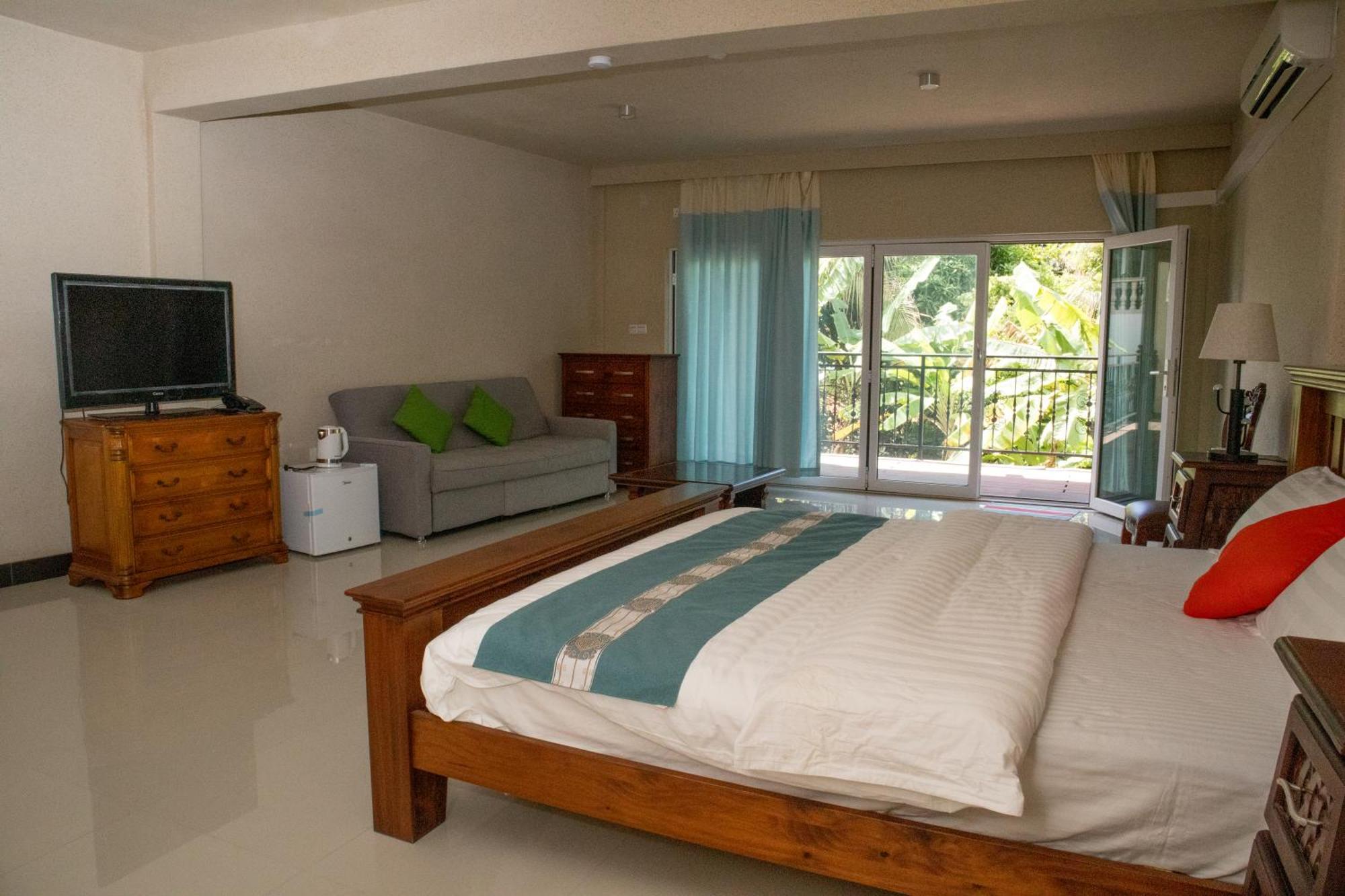 Amanda Villa - Best Value Mountain Top Inn Au Cap Buitenkant foto