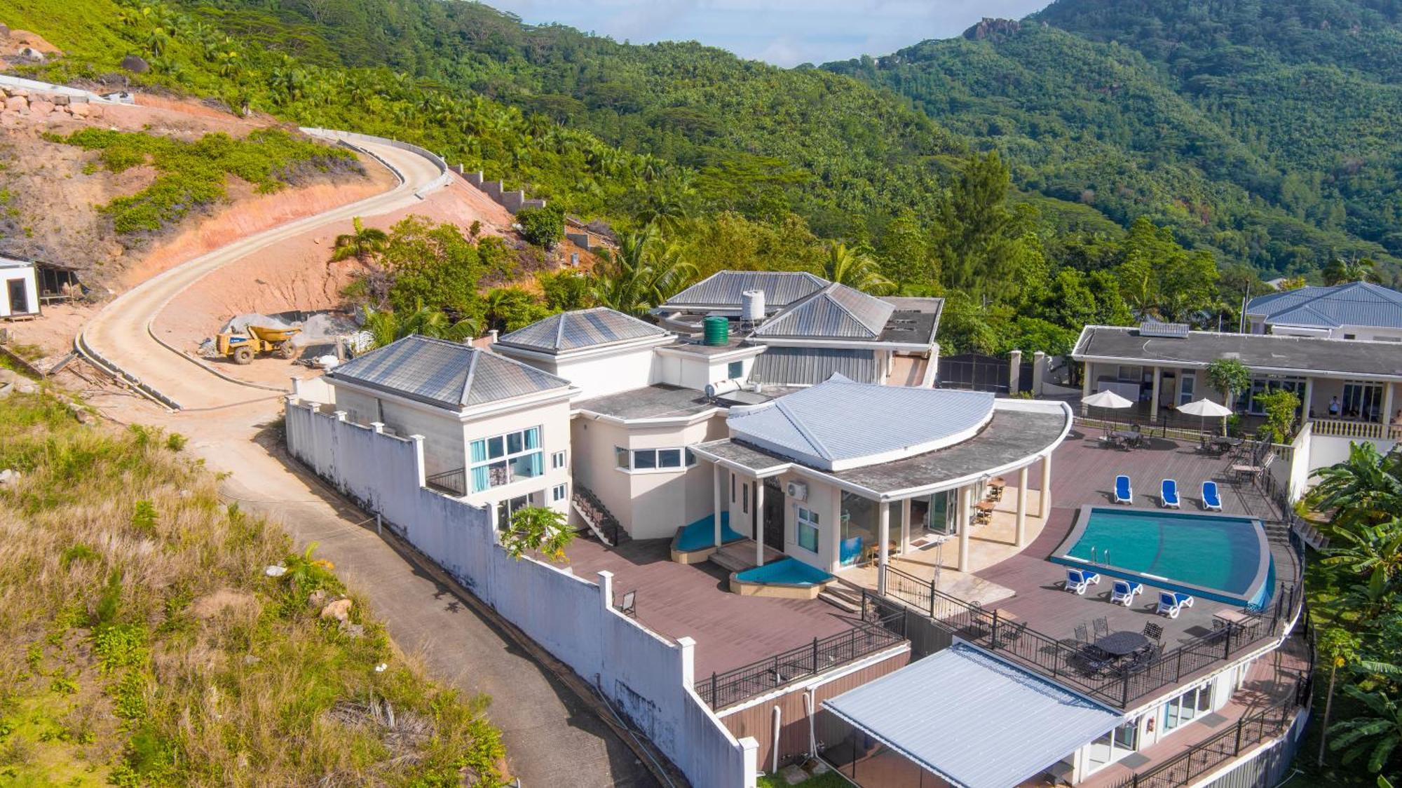 Amanda Villa - Best Value Mountain Top Inn Au Cap Buitenkant foto