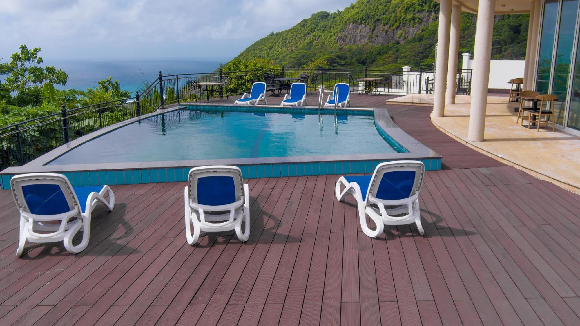 Amanda Villa - Best Value Mountain Top Inn Au Cap Buitenkant foto
