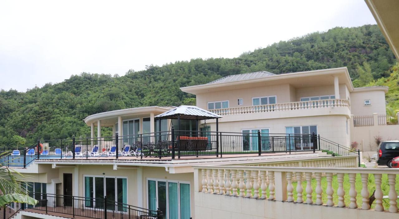 Amanda Villa - Best Value Mountain Top Inn Au Cap Buitenkant foto